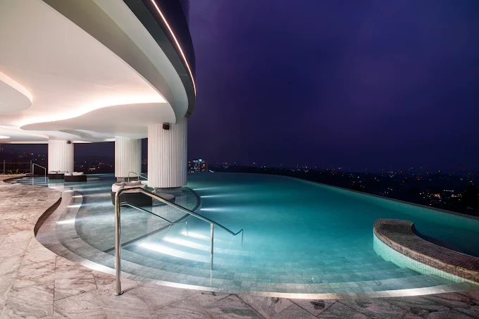 Hotel Indigo Bandung Dago Pakar by IHG - Kolam Renang