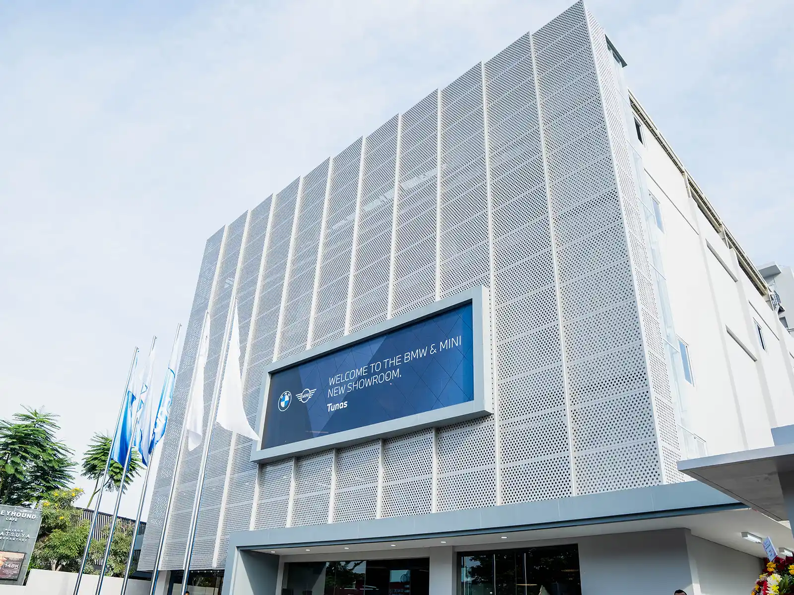 BMW MINI Tunas Bekasi